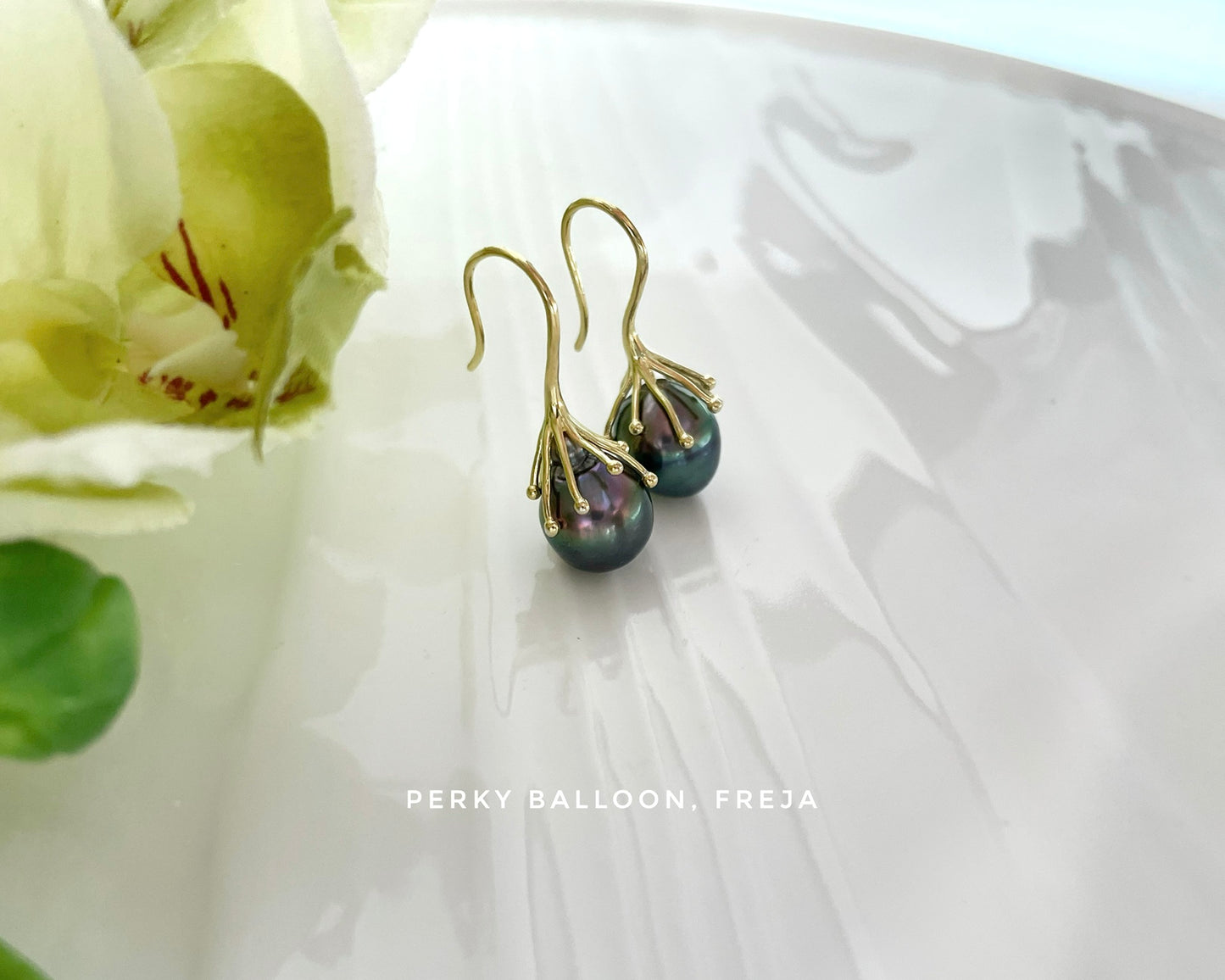 Freja earrings