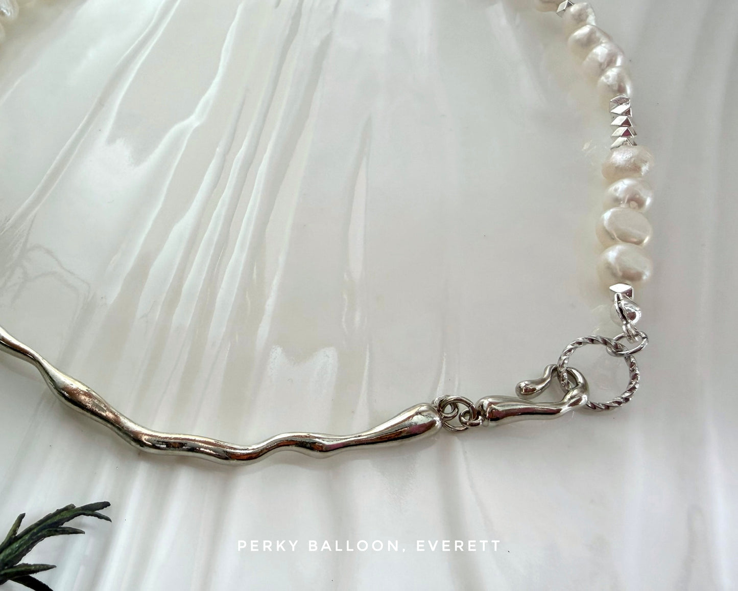 Everett necklace