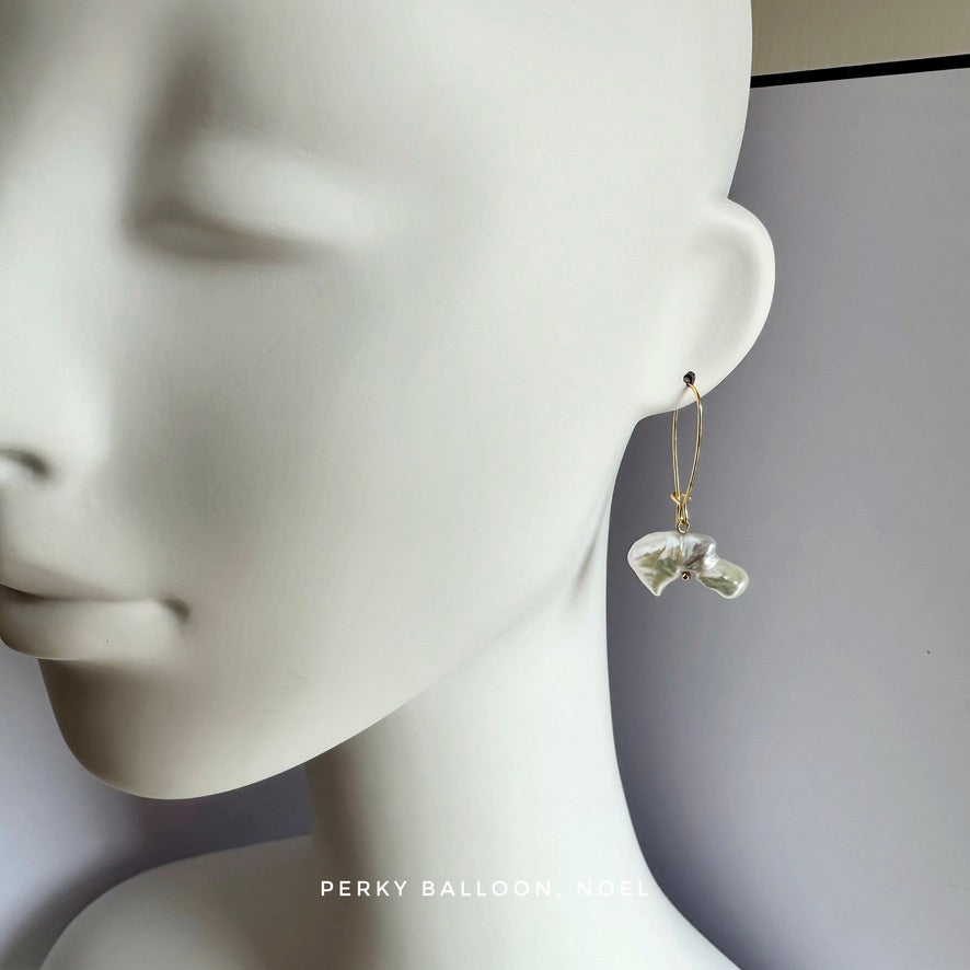 Noel earrings