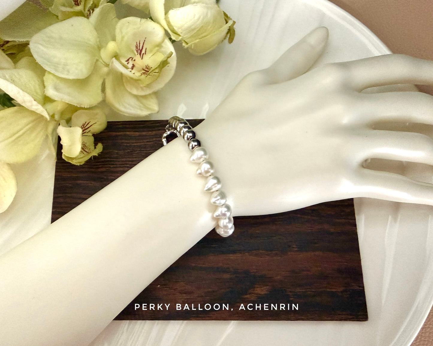 Achenrin bracelet
