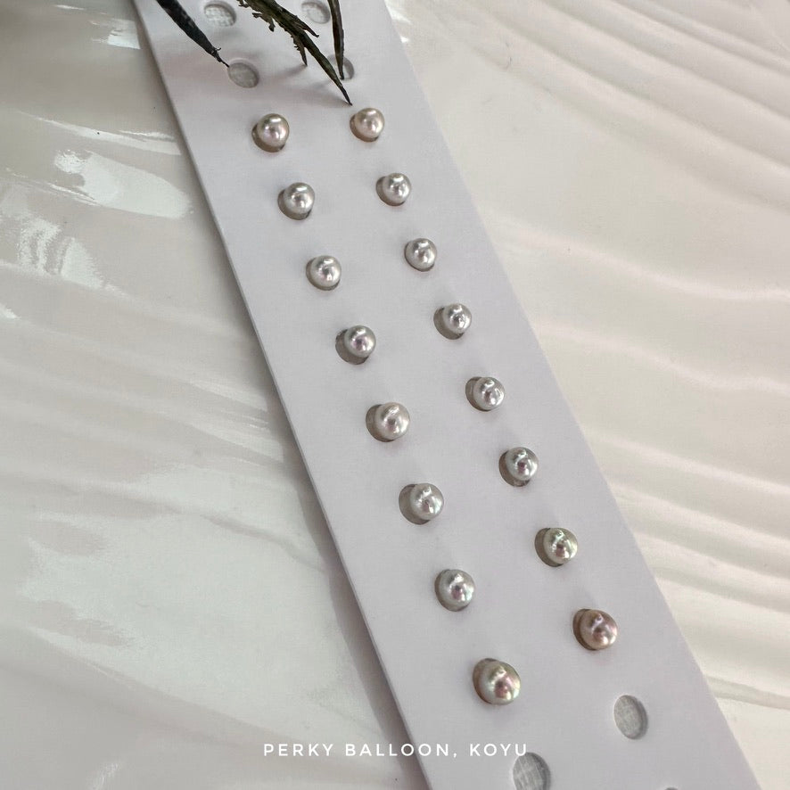 Koyu earrings
