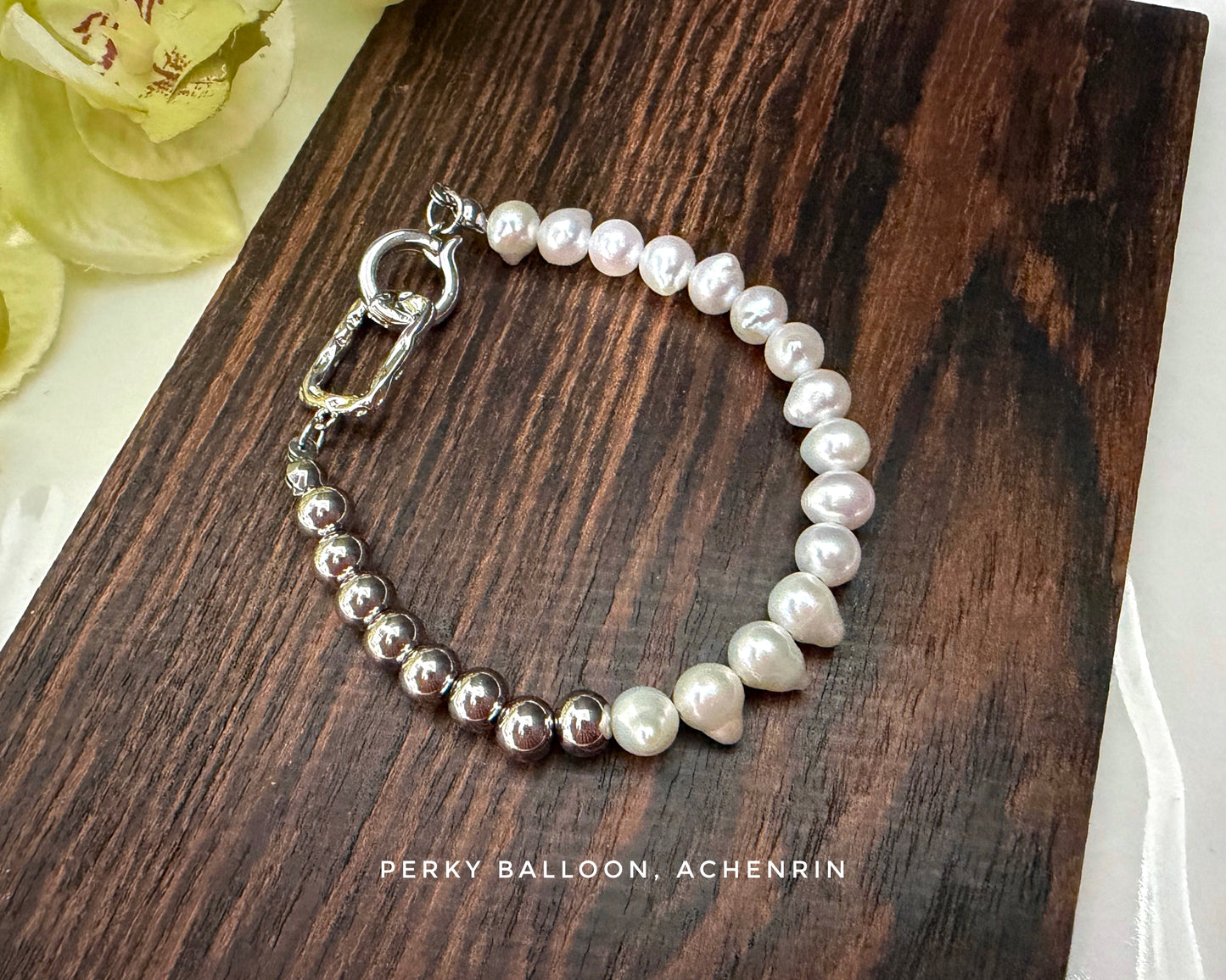 Achenrin bracelet