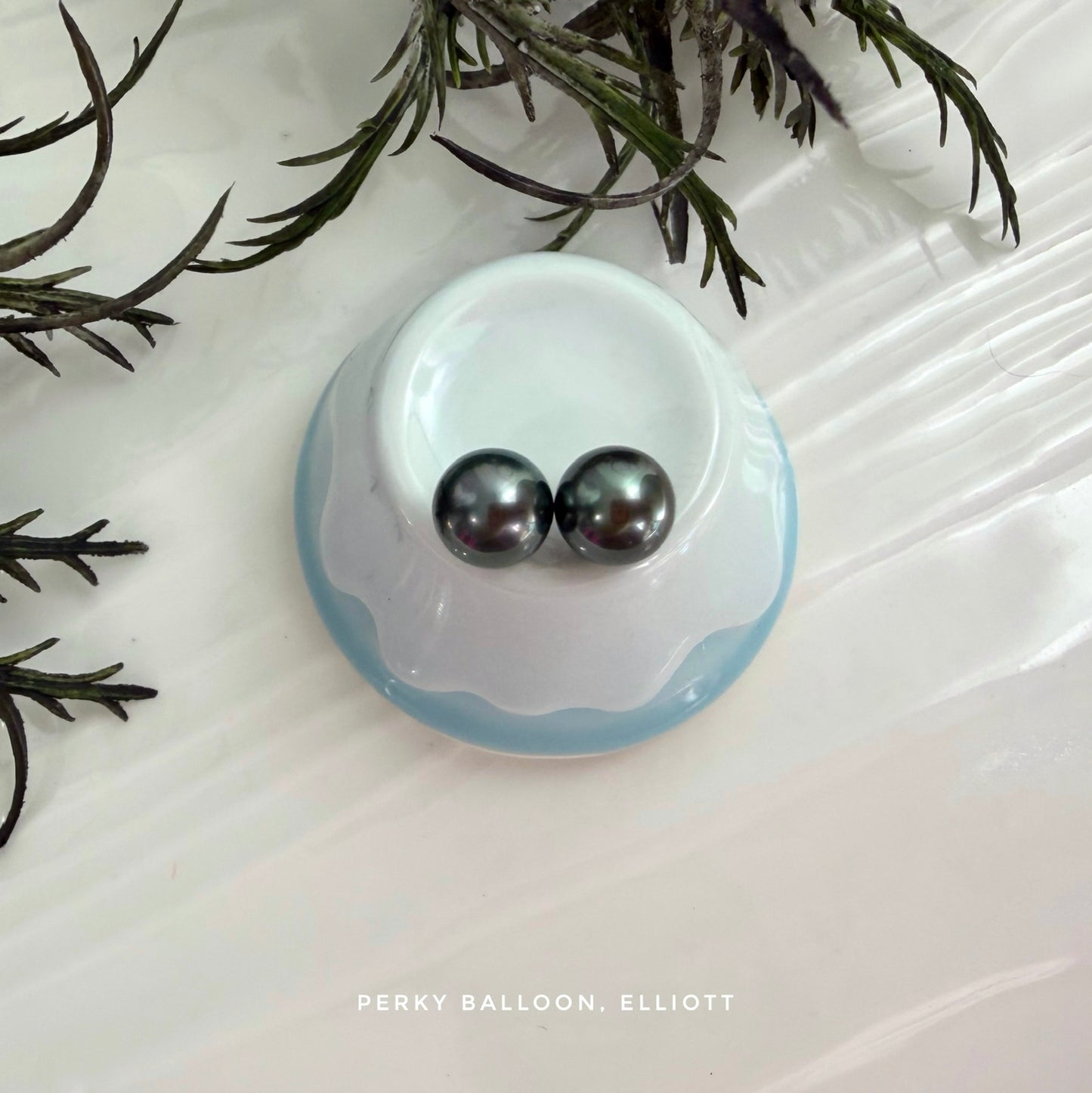 Elliott earrings