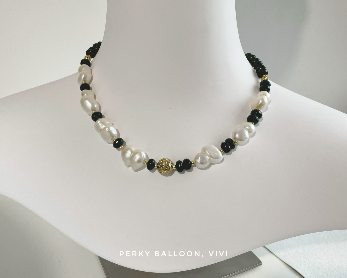 Vivi necklace