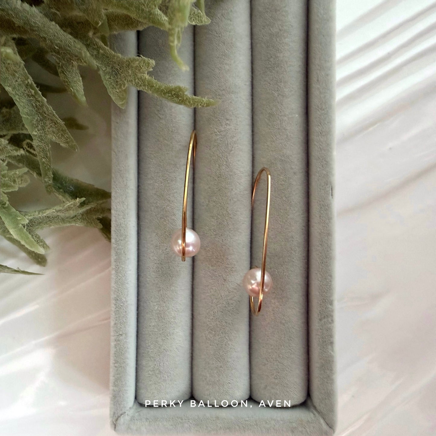 Aven earrings
