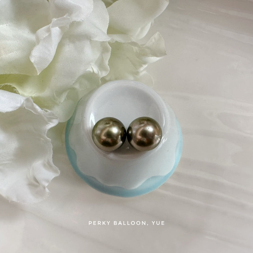 Yue earrings