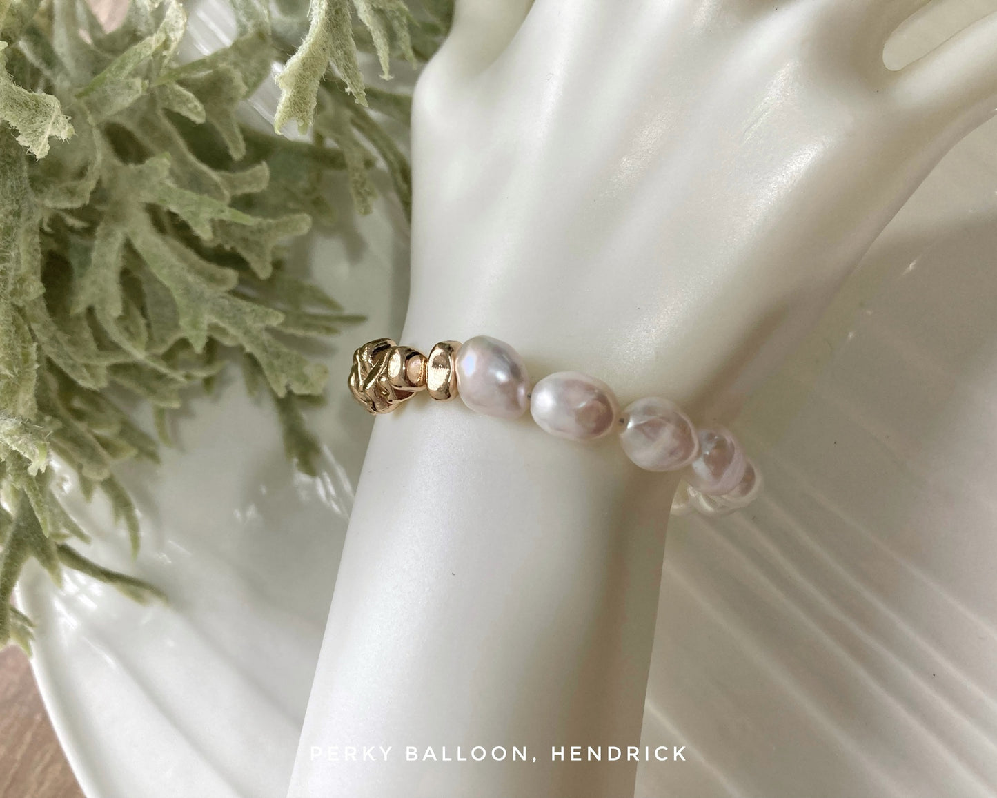 Hendrick necklace bracelet