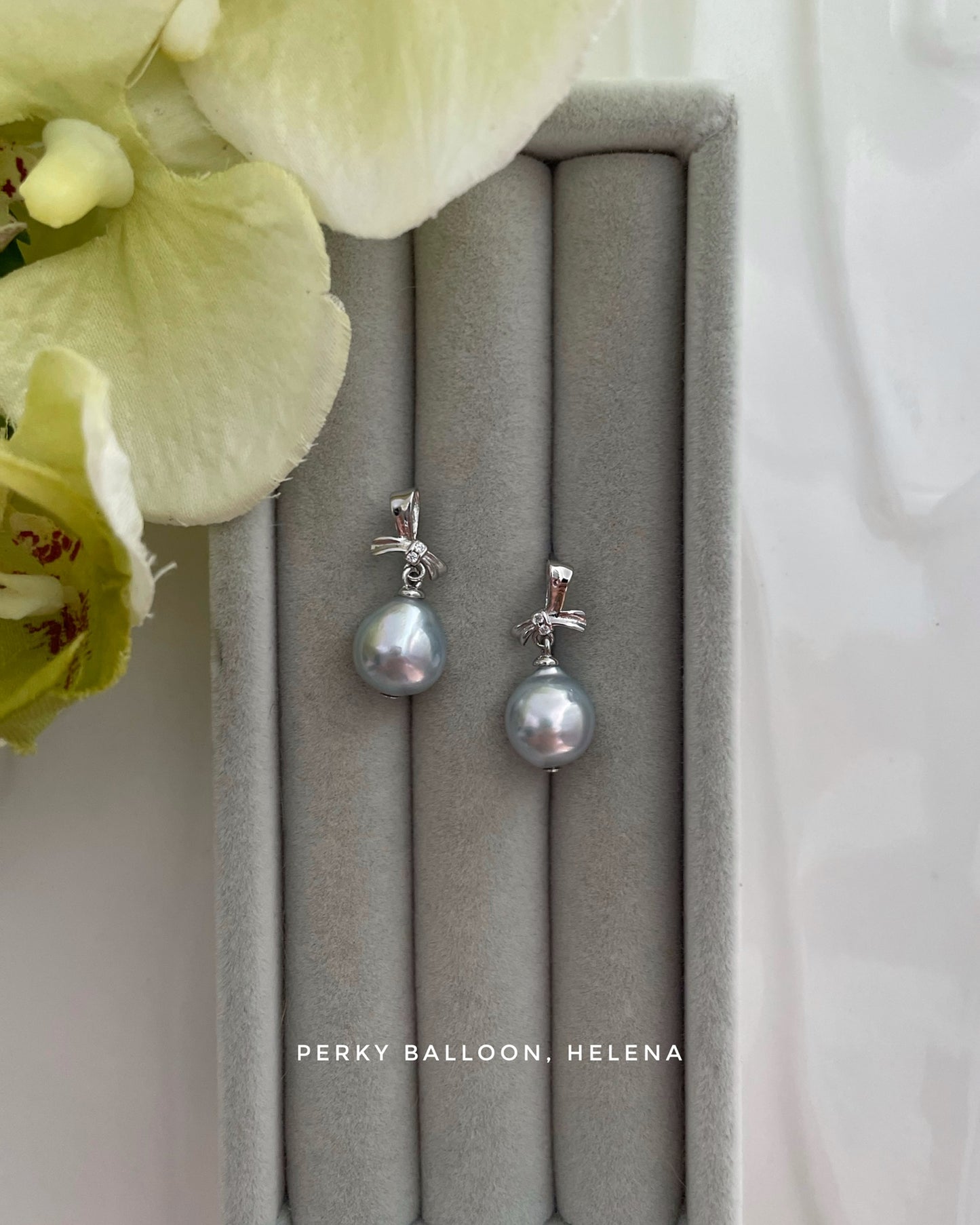 Helena earrings