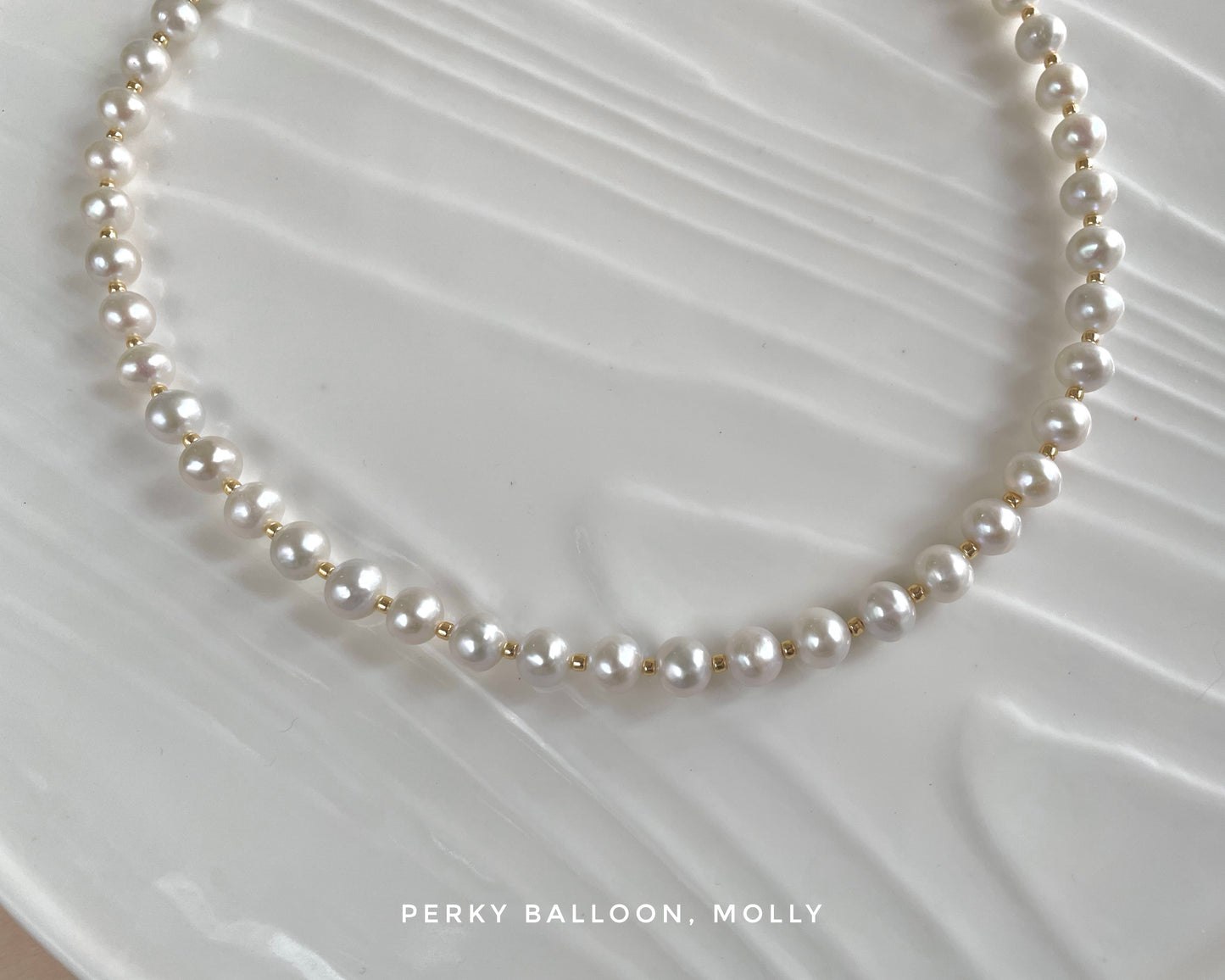 Molly necklace