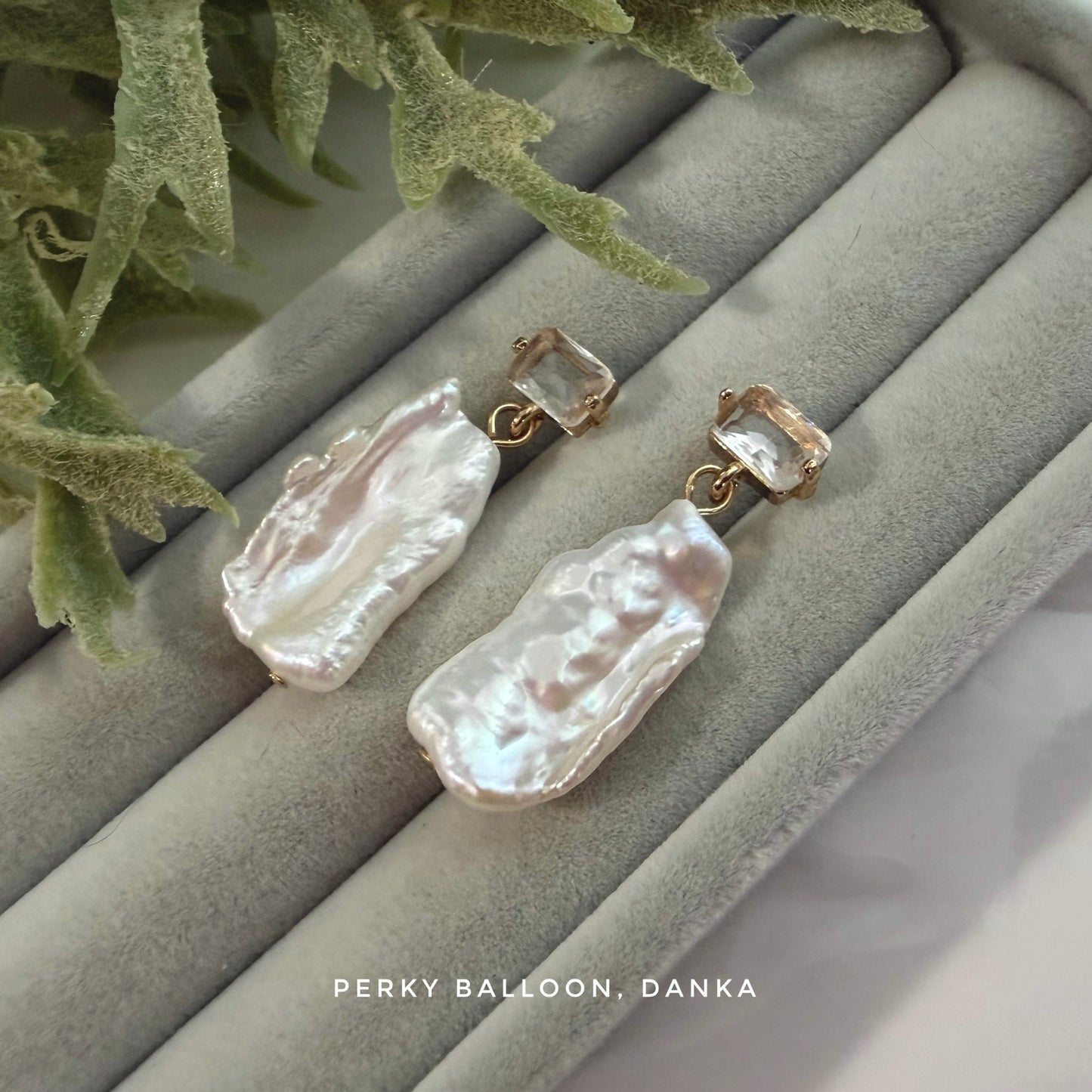 Danka earrings