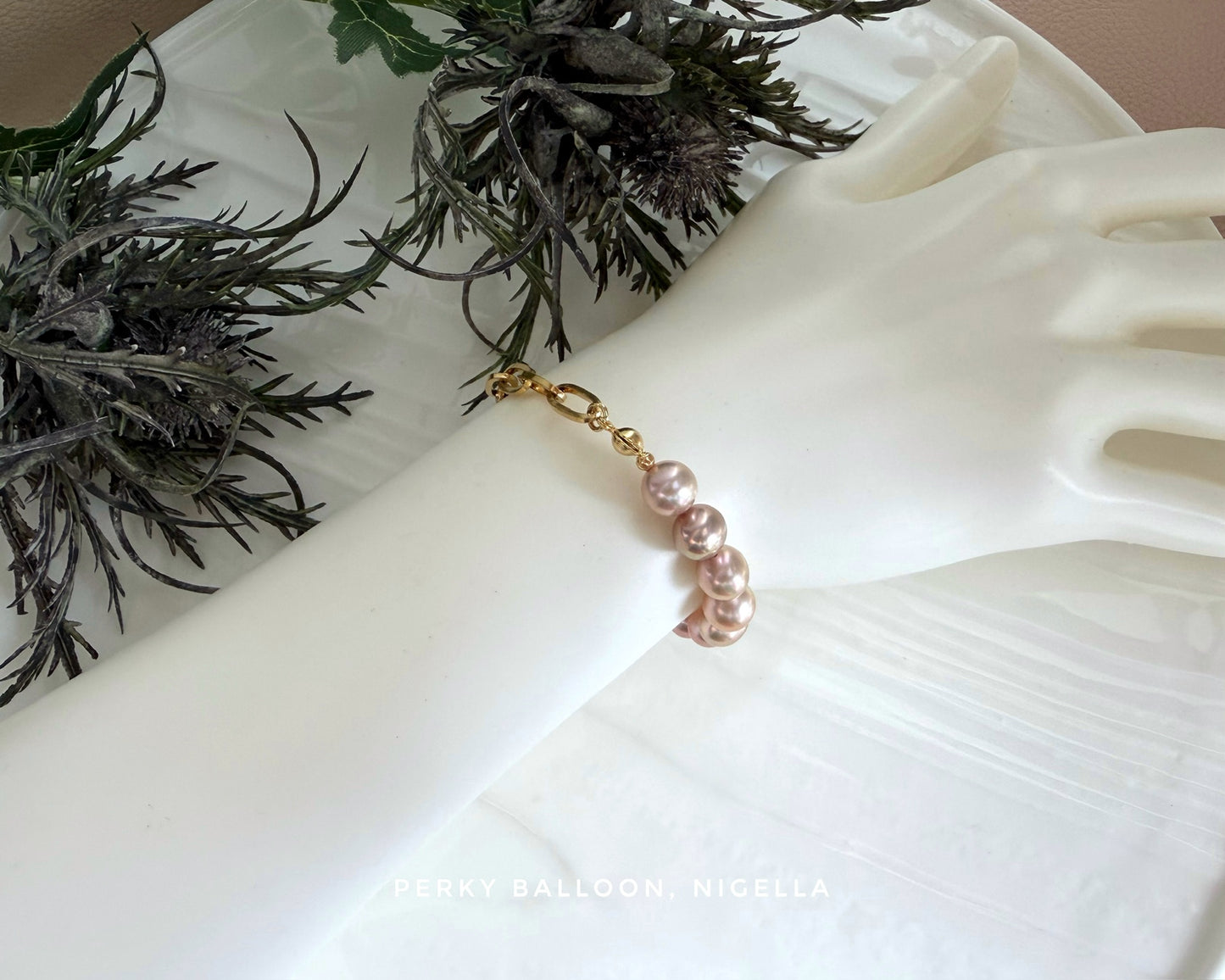 Nigella bracelet