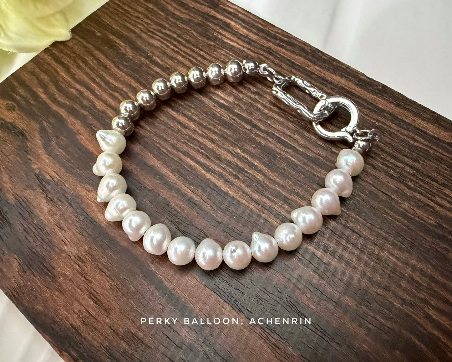 Achenrin bracelet