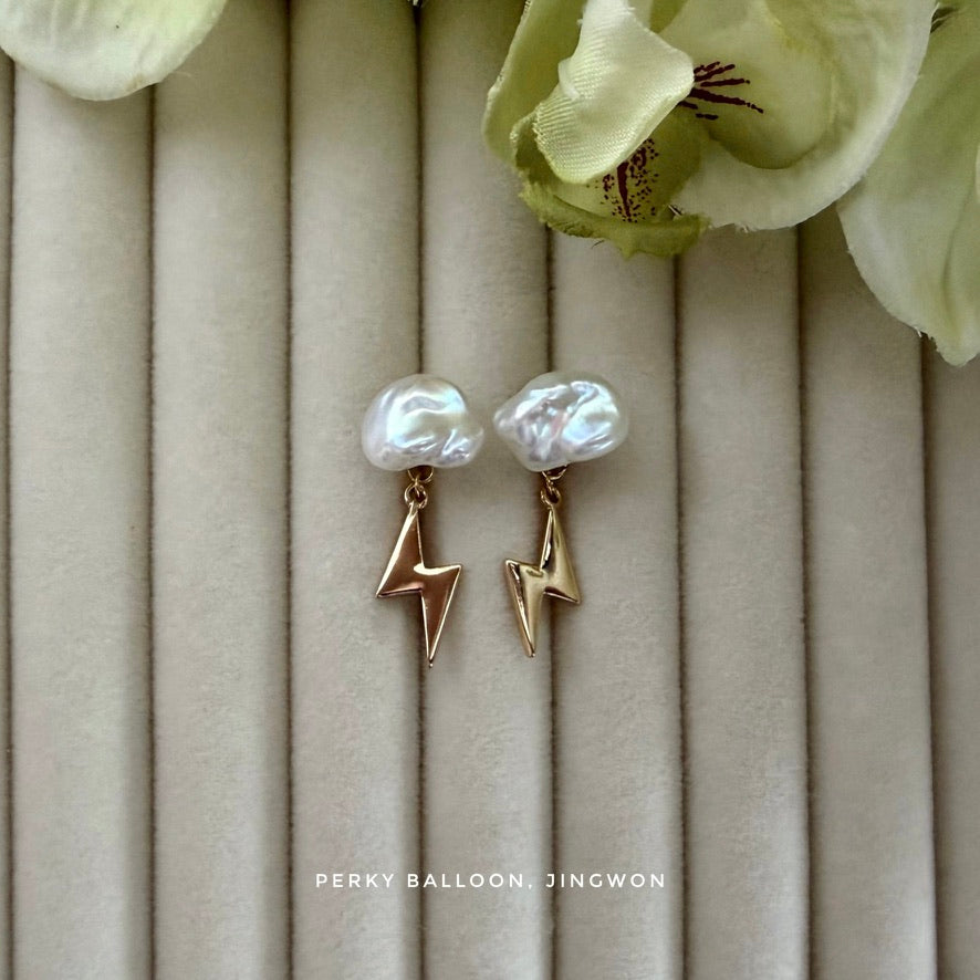 Jingwon earrings