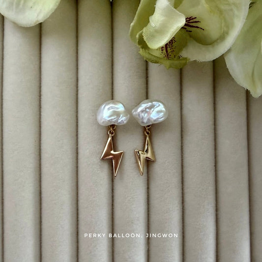 Jingwon earrings