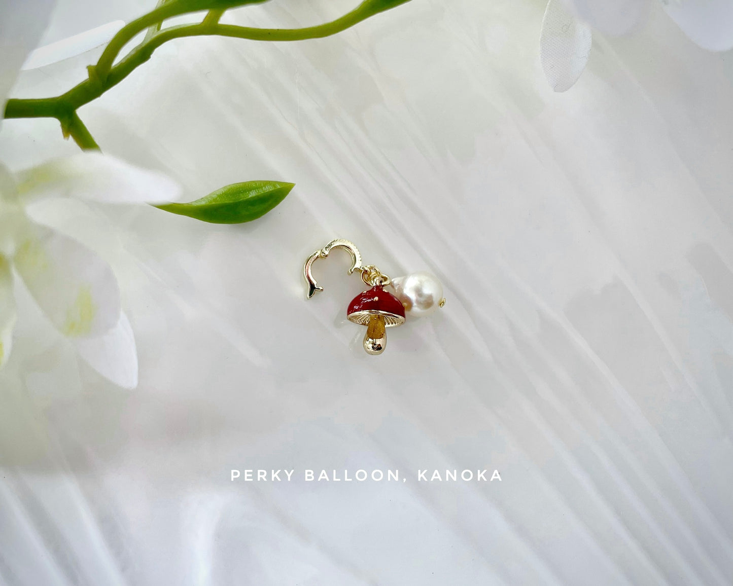 Kanoka pendant