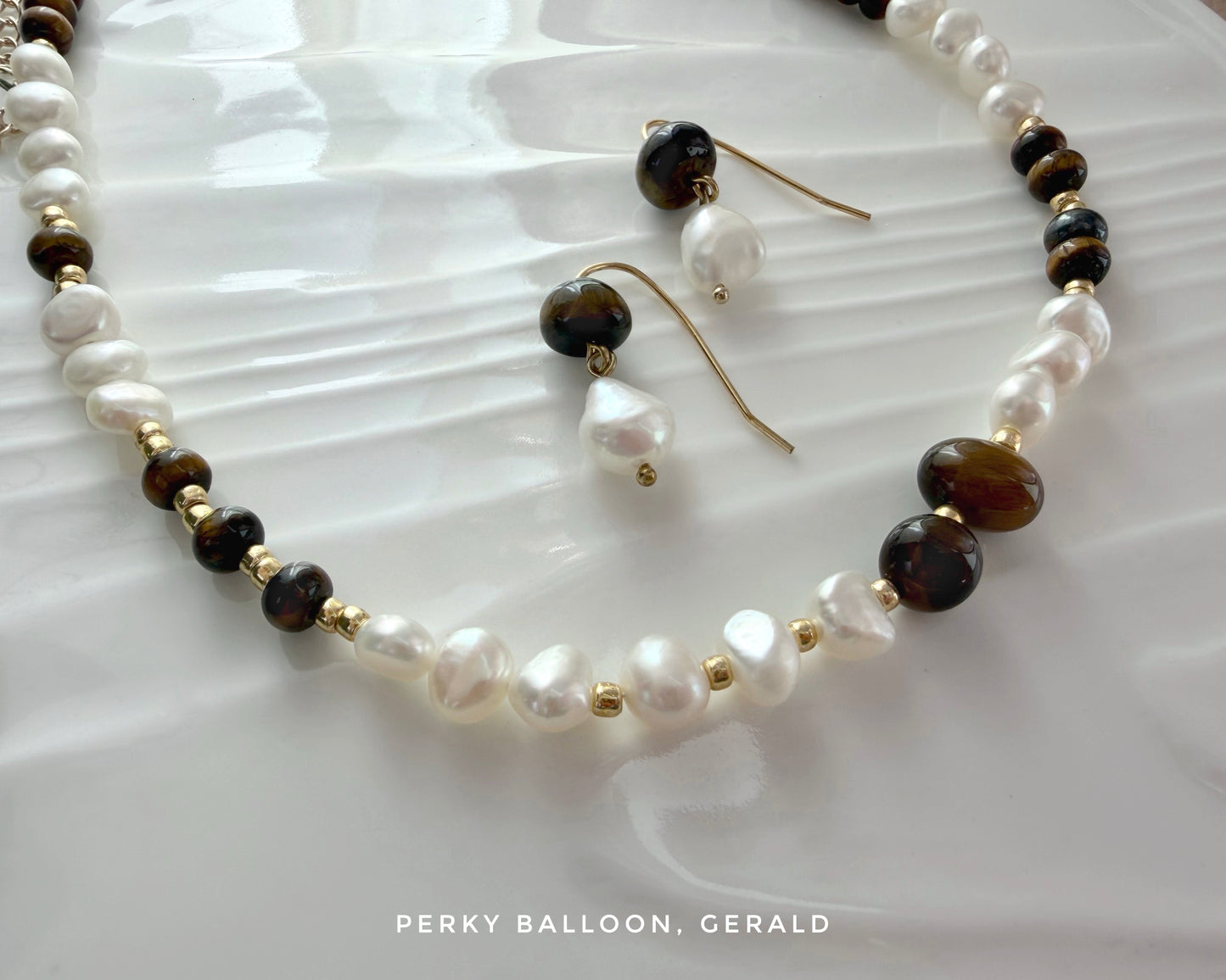 Gerald necklace earrings