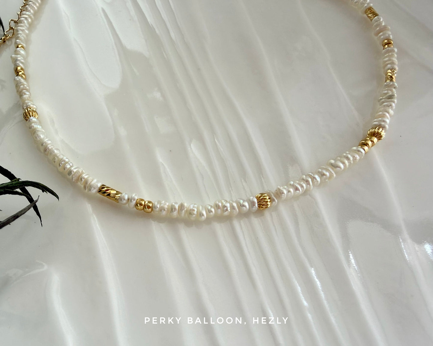 Hezly necklace