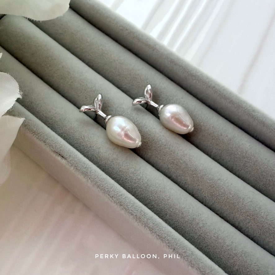 Phil earrings